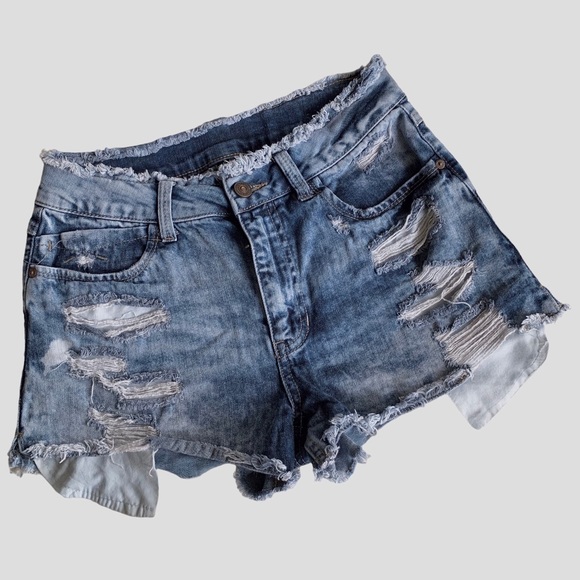 REWASH DISTRESSED JEAN SHORTS - Picture 1 of 9